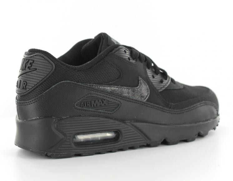 nike requin noir femme nike requin noir femme