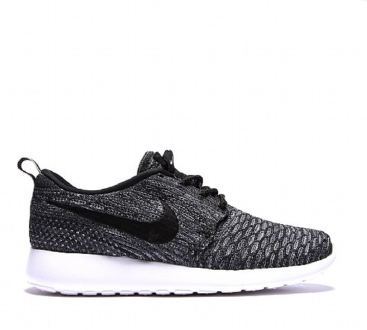 roshe run gris clair