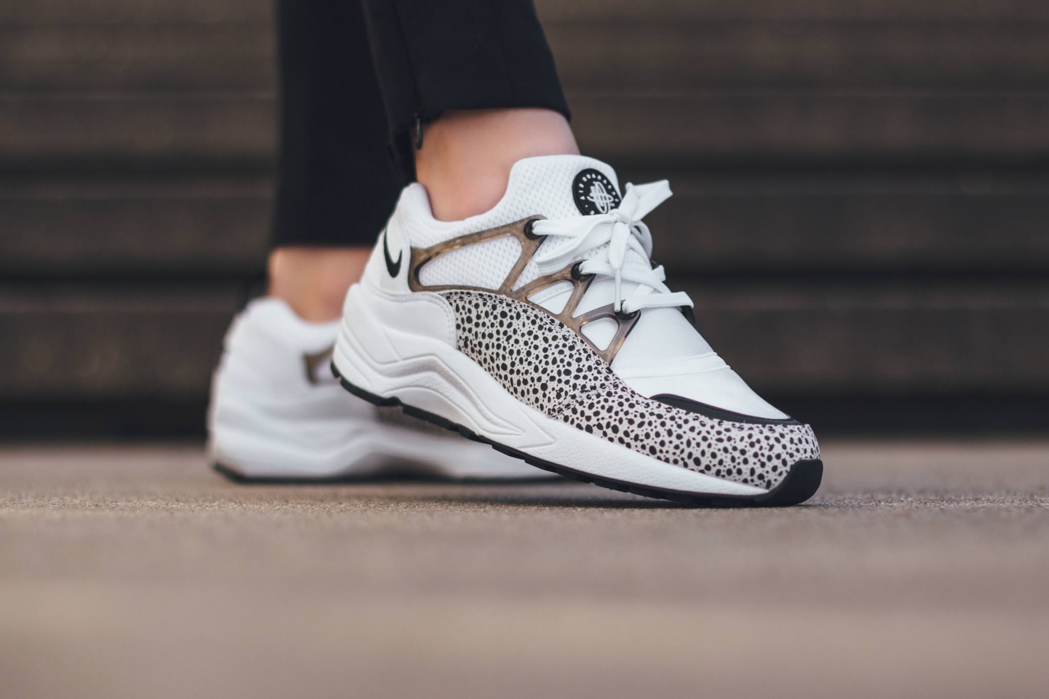 nike huarache light rose
