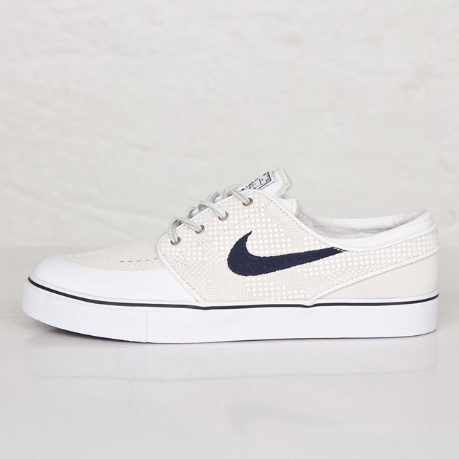nike janoski noir et blanche